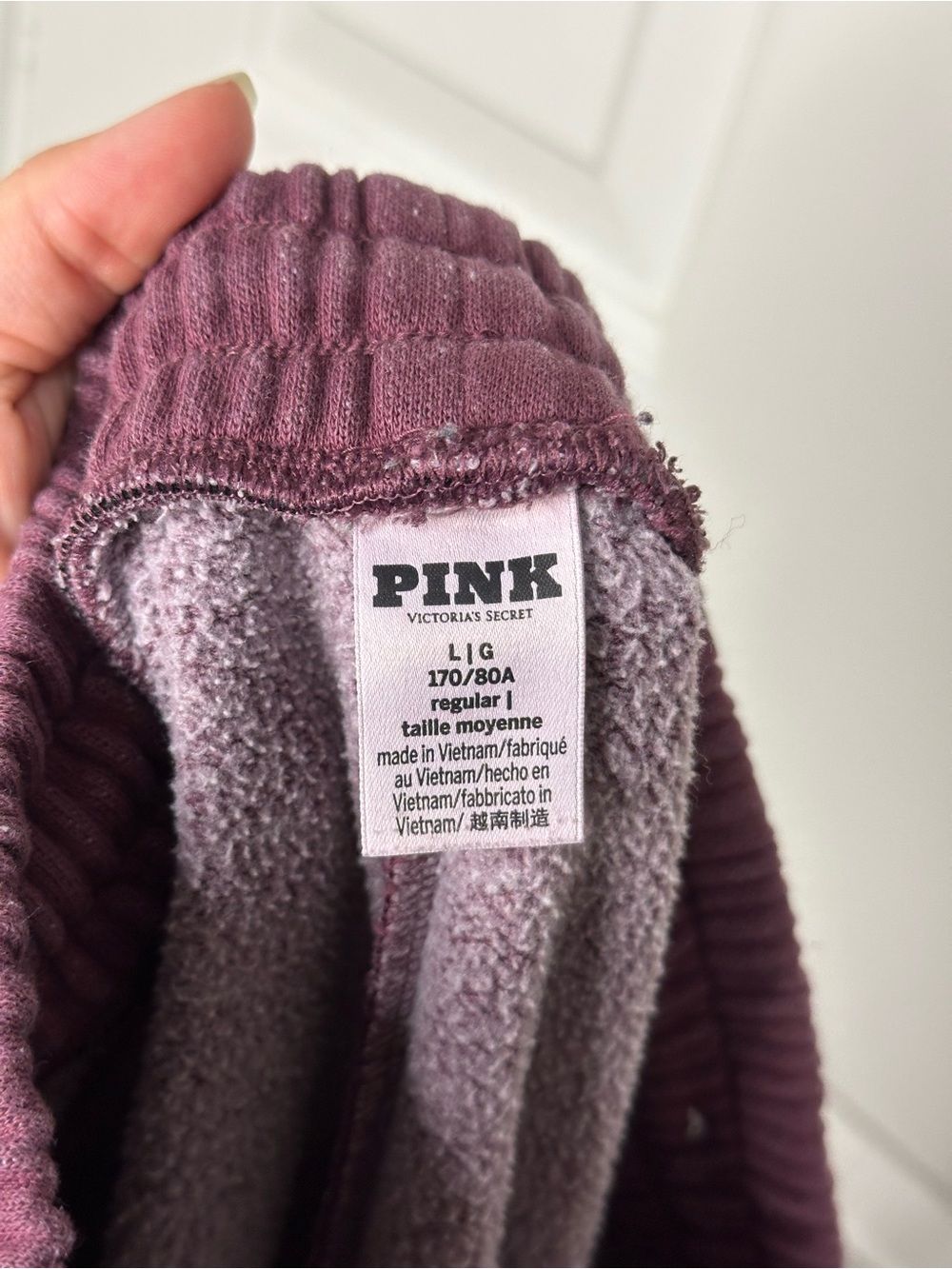 VS PINK Maroon Pink “PINK 86” Jersey Logo Wide Leg Raw Hem Sweatpants L Skater - Picture 7 of 9